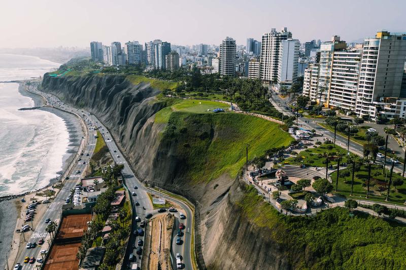 Jak radzić sobie z problemem ze stolcem po porodzie? Porady dla świeżo upieczonych mam