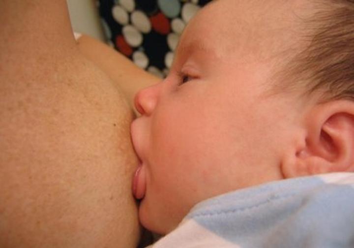 Karmienie piersią po porodzie