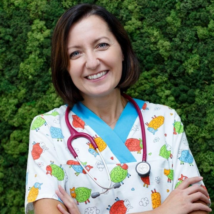 Siedzenie 3-miesięcznego niemowlęcia