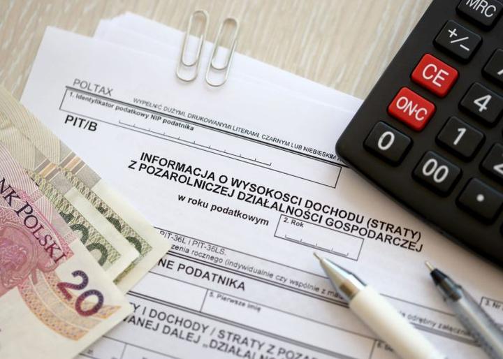 Jak ustalić, czy dziecko jest rezydentem podatkowym w Polsce?