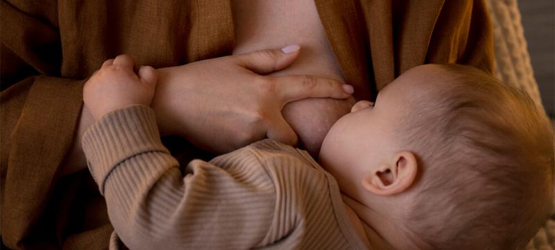 Nawał pokarmu po porodzie