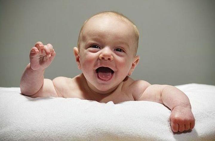 Opieka nad noworodkiem w pierwszych tygodniach