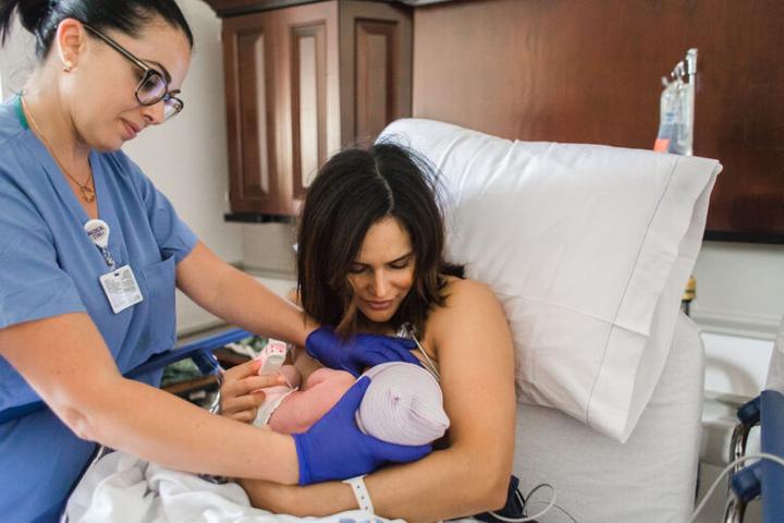 Powrót brzucha po porodzie