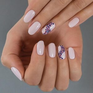 Manicure hybrydowy w ciąży – czy to bezpieczny wybór?