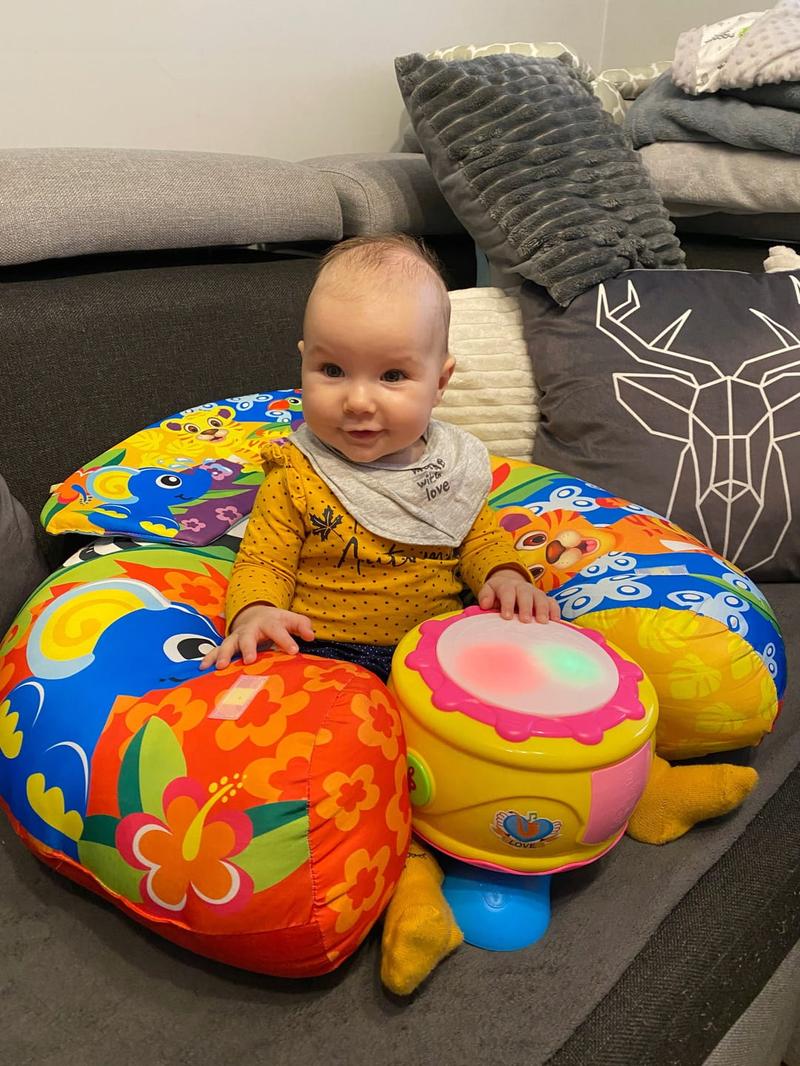 Prawidłowa postawa niemowlaka