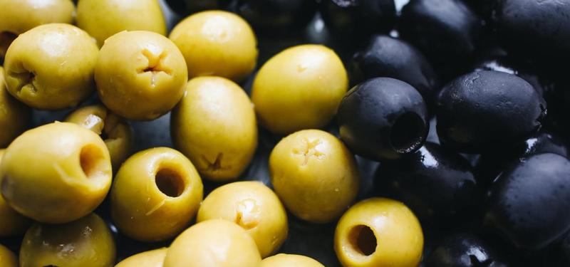 Zielone oliwki w diecie mamy karmiącej