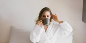 Odwodnienie w ciąży – jak je rozpoznać i zadbać o zdrowie swoje i dziecka?