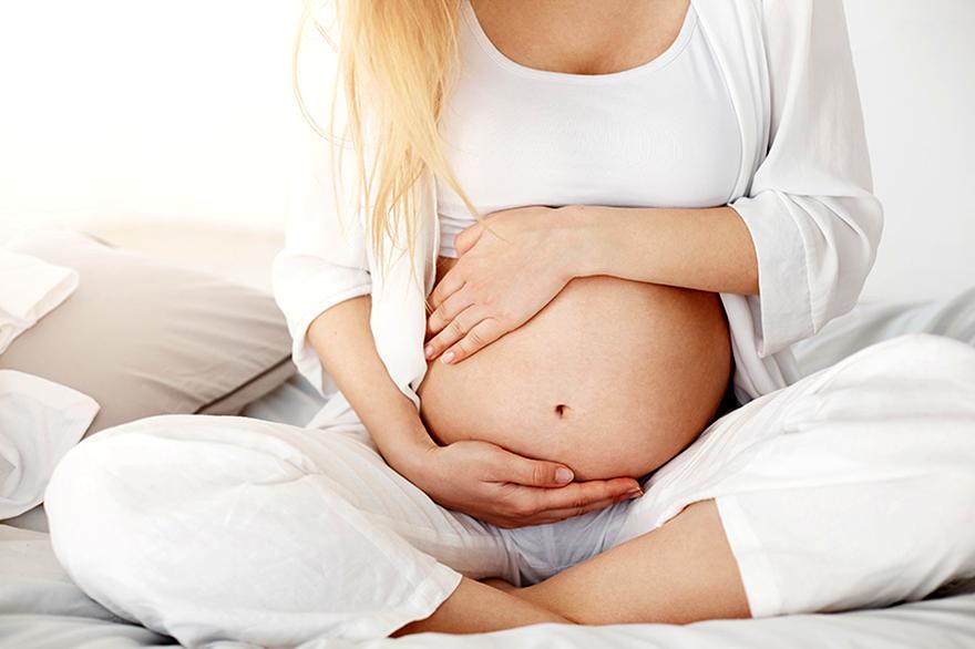 Twardnienie brzucha w ciąży