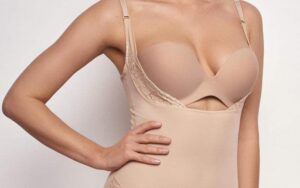 Jak bielizna korygująca brzuch po porodzie może przywrócić ci pewność siebie?