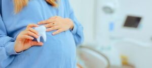 Jak skutecznie radzić sobie z zatwardzeniem w ciąży? Praktyczne porady dla przyszłych mam