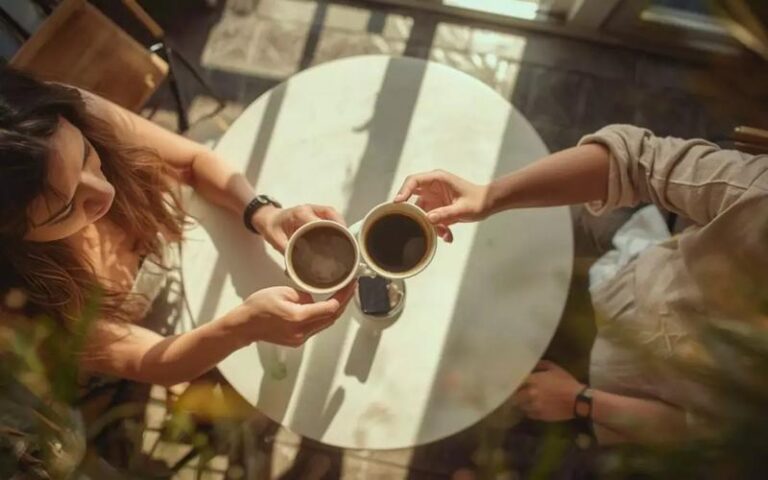 Kawa a karmienie piersią – co warto wiedzieć?