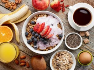 Zdrowe pierwsze kroki: Co może jeść matka zaraz po porodzie?